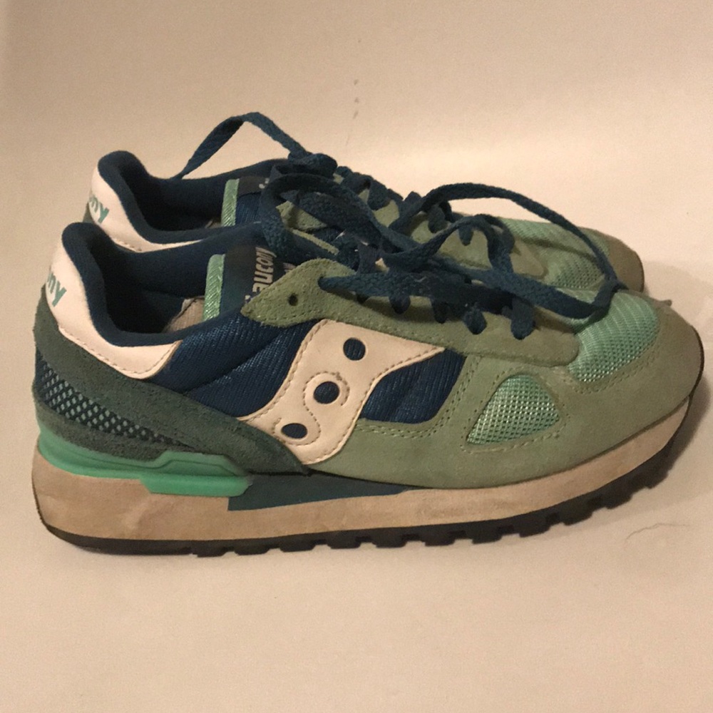 Teal saucony shadow 6.5
